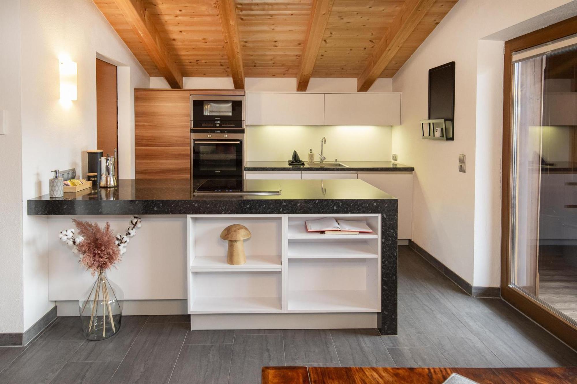 Natural Deluxe Apartments אלפבאך מראה חיצוני תמונה